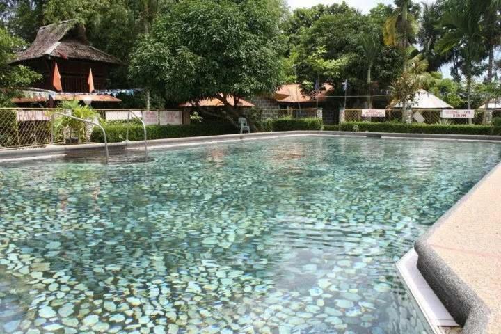 Pantropi-Coco Farm Hotel Calapan Ngoại thất bức ảnh